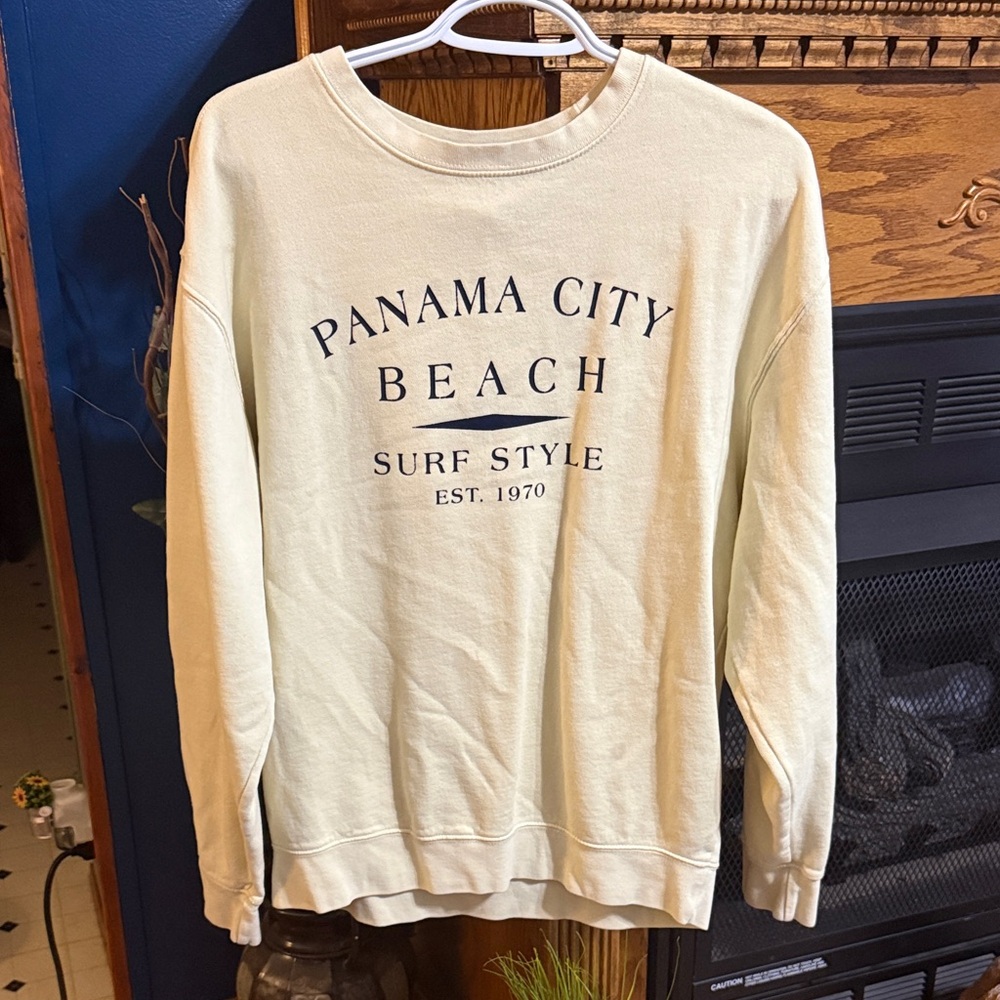 Surf Style Cream Sweatshirt
